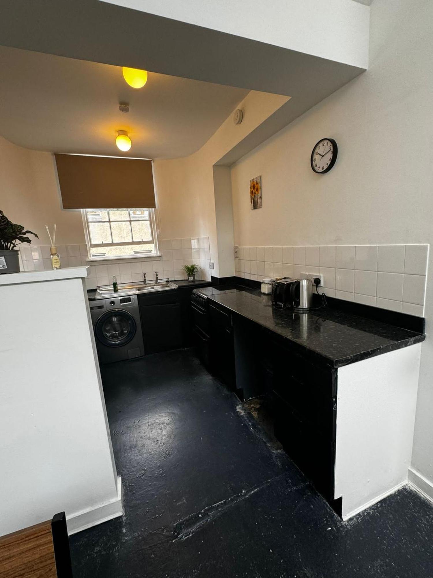 Апартаменты Victoria Street View Flat In Edinburgh Eb10 Экстерьер фото