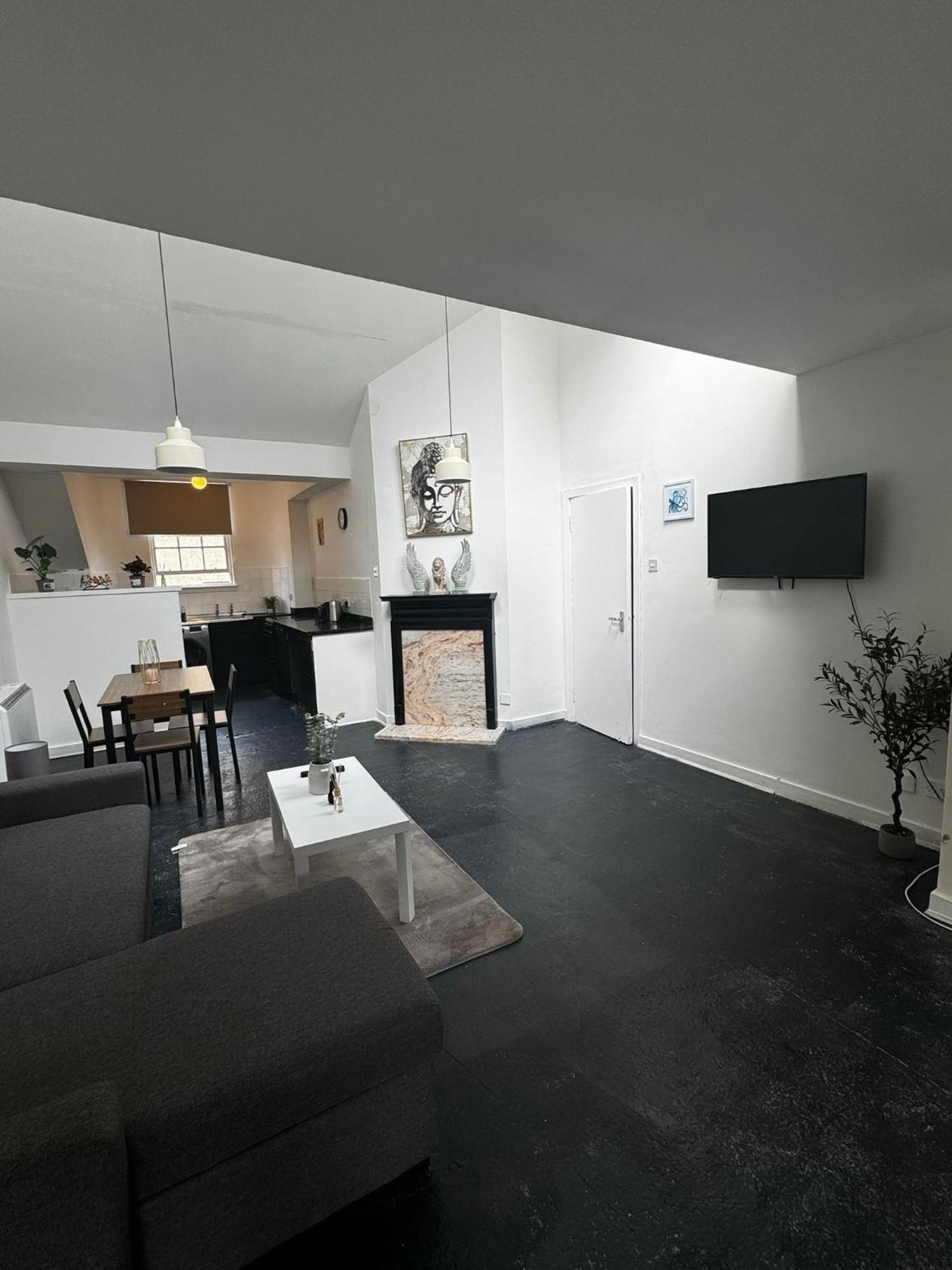 Апартаменты Victoria Street View Flat In Edinburgh Eb10 Экстерьер фото