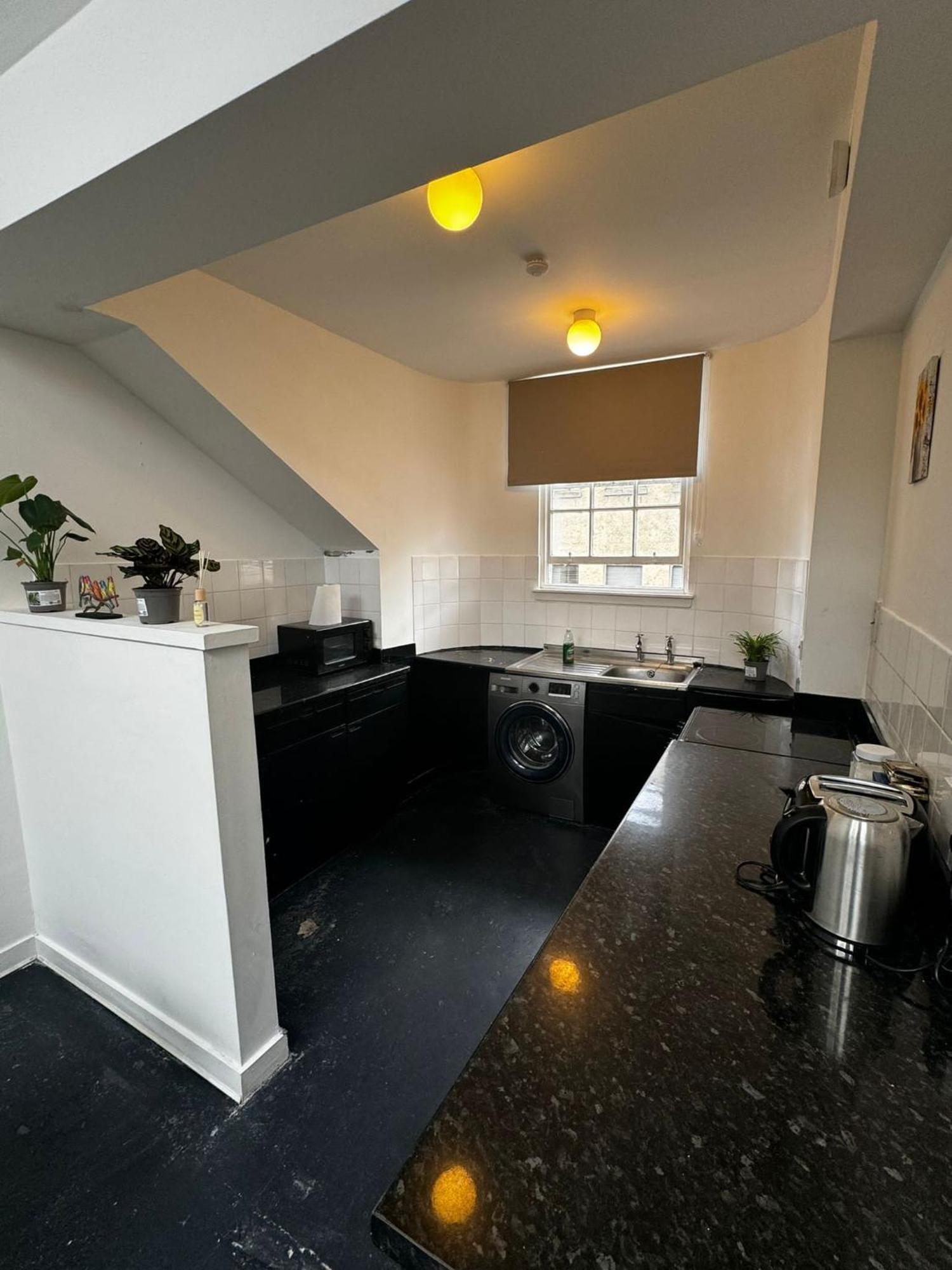 Апартаменты Victoria Street View Flat In Edinburgh Eb10 Экстерьер фото